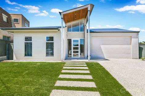 Property photo of 11 Seaview Avenue Kingston Park SA 5049