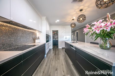 Property photo of 72 Skyline Drive Gisborne VIC 3437