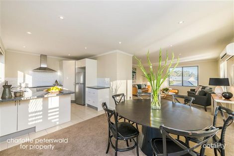 Property photo of 2/5 Cassia Place Kingston TAS 7050