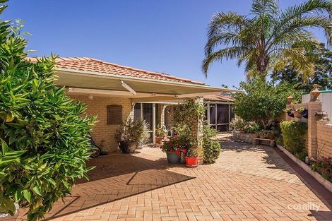 25 Lakes Cres, South Yunderup, WA 6208