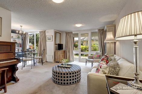 Property photo of 24/7 Kireep Road Balwyn VIC 3103