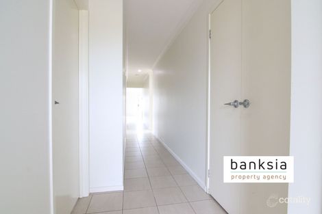 Property photo of 10 Hollybrook Street Melton South VIC 3338