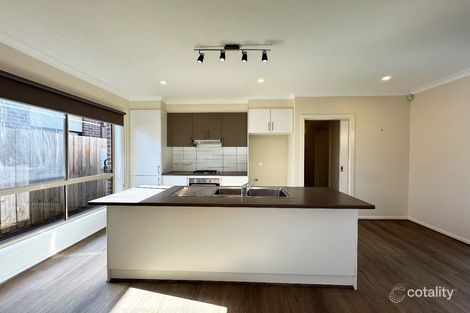 Property photo of 2/39 Springleaf Road Tarneit VIC 3029