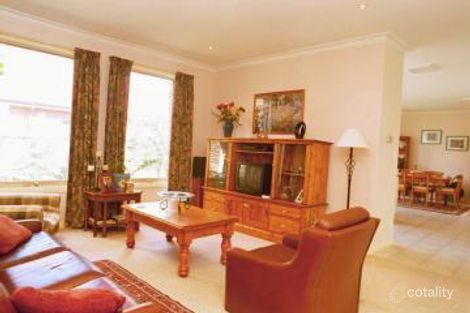 Property photo of 5 Kennard Place Burwood East VIC 3151