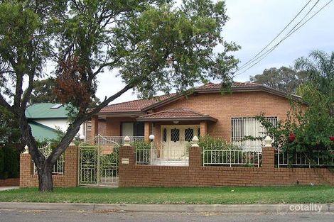 144 Wangee Rd, Greenacre, NSW 2190