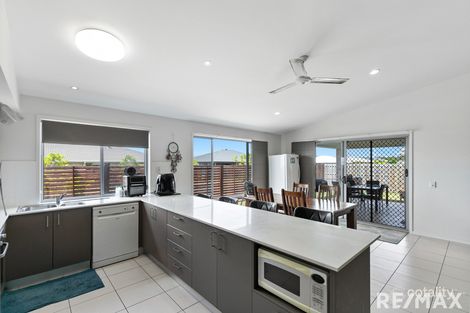 Property photo of 12 Dawes Crescent Urraween QLD 4655