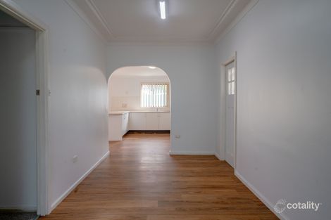 Property photo of 16 Alexander Crescent Macquarie Fields NSW 2564