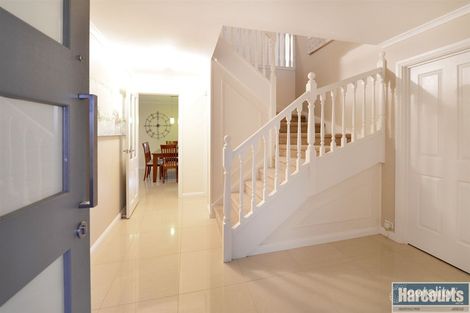 Property photo of 2 Ridgetop Place Coromandel Valley SA 5051