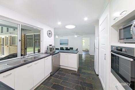 Property photo of 17 Marlock Court Doonan QLD 4562