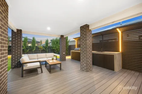 Property photo of 75 Sunlight Circuit Lara VIC 3212