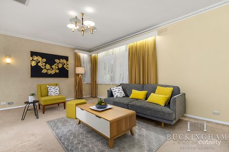 Property photo of 17 Beleura Grove Lower Plenty VIC 3093