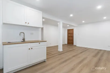 Property photo of 29 Windsor Road Berkeley Vale NSW 2261