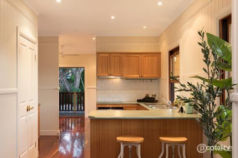 Property photo of 15 Small Street Teneriffe QLD 4005