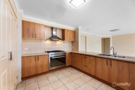 Property photo of 6 St James Close Burnside Heights VIC 3023
