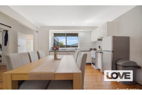 Property photo of 10 Ruswell Avenue Warners Bay NSW 2282