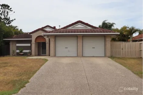 12 King Henry Ct, Torquay, QLD 4655