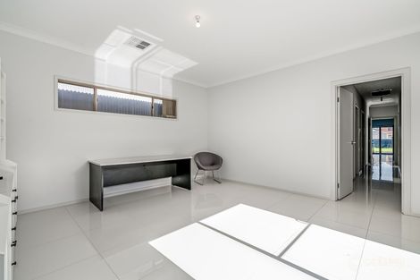 Property photo of 28A Kingborn Avenue Seaton SA 5023