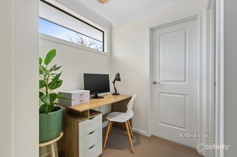 Property photo of 72A Shady Grove Forest Hill VIC 3131