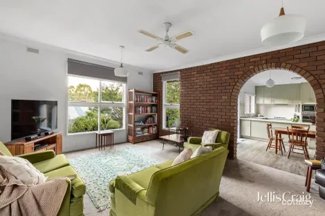 Property photo of 7 Ripon Close Diamond Creek VIC 3089