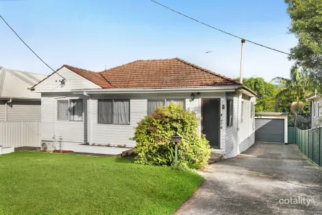 Property photo of 18 Preston Street Figtree NSW 2525