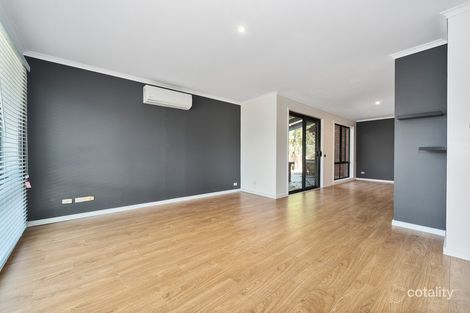 Property photo of 13 Earnshaw Drive Carrum Downs VIC 3201