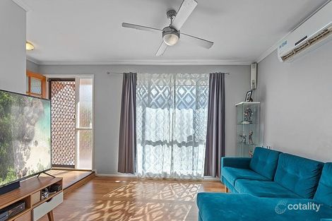 Property photo of 3 Bonnie Dundee Court Bundamba QLD 4304