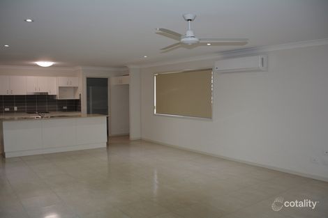 12 Kangaroo Cres, Springfield Lakes, QLD 4300