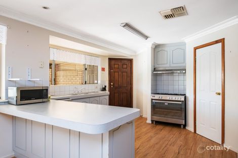 Property photo of 6 Bracklemann Drive Boulder WA 6432