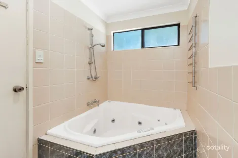 Property photo of 23 Crawford Crescent Wyoming NSW 2250