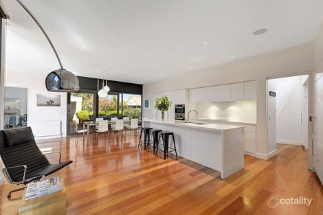 Property photo of 4 Reumah Court Balwyn VIC 3103
