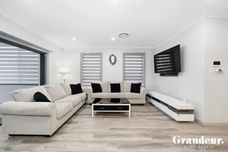 Property photo of 19 Battenberg Close Cecil Hills NSW 2171