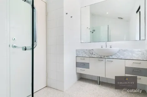 Property photo of 4/35 Fairway Crawley WA 6009