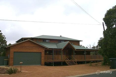 Property photo of 76 Snowball Road Kalamunda WA 6076