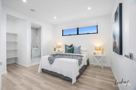 Property photo of 13 Royal Spoonbill Loop Wallan VIC 3756