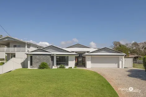 Property photo of 18 Coronation Avenue Beachmere QLD 4510