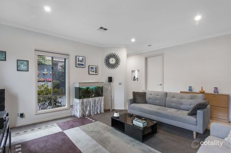 Property photo of 2/4 Bayview Road Frankston VIC 3199