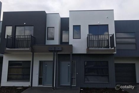 Property photo of 23 Cassius Circuit Cranbourne North VIC 3977