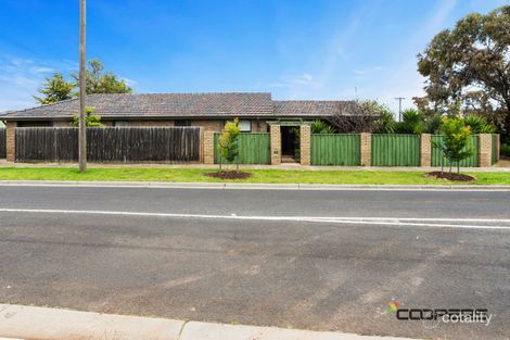 Property photo of 28 Marina Drive Melton VIC 3337