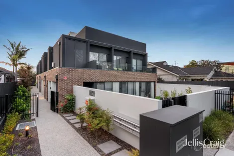 Property photo of 2/31 Lillimur Road Ormond VIC 3204