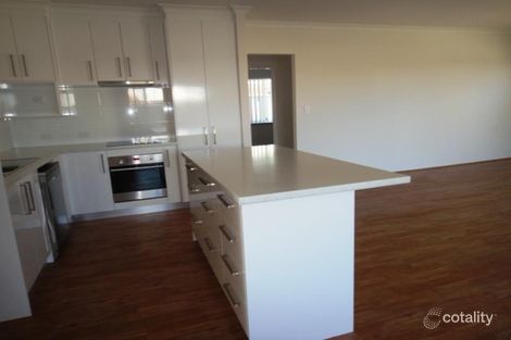 Property photo of 24 Vaucluse Way Coodanup WA 6210