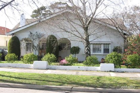 11 Orrong Cres, Camberwell, VIC 3124