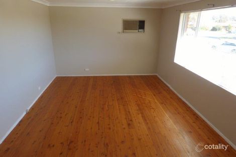 Property photo of 64 Ridgeway Crescent Quakers Hill NSW 2763