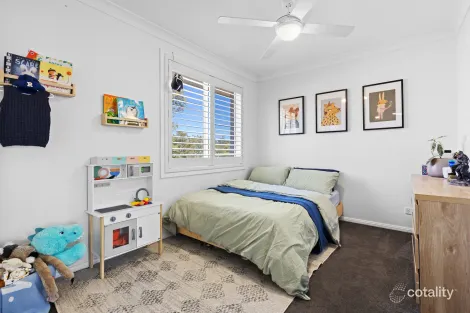 Property photo of 1 Daintree Way Menai NSW 2234