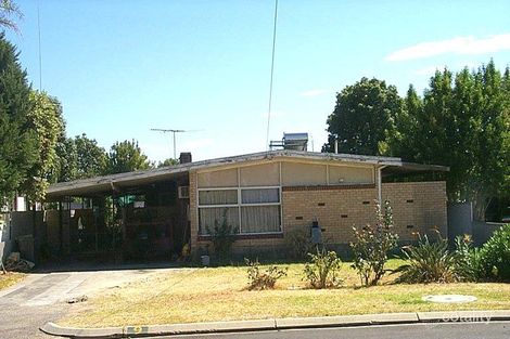 9 Ray Rd, Kewdale, WA 6105