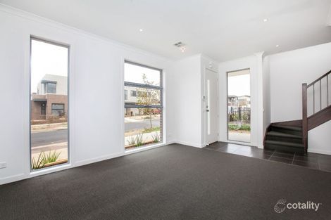 Property photo of 33 The Esplanade Caroline Springs VIC 3023