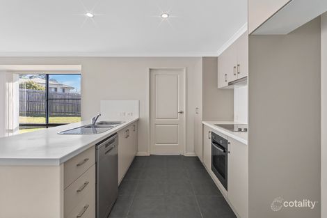 Property photo of 11 Myrtle Avenue Ormeau QLD 4208