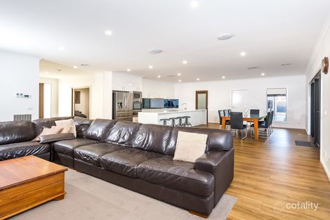 Property photo of 11 Redbyrne Court Grahamvale VIC 3631