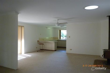 Property photo of 2/7 Windermere Way Greenfields WA 6210