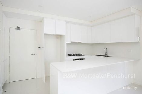Property photo of 13/1-3 Hugh Avenue Peakhurst NSW 2210