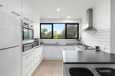 Property photo of 7/36-52 Queens Parade Ashwood VIC 3147